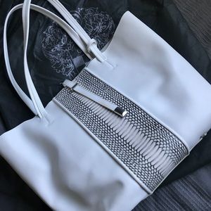 Vince Camuto tote bag